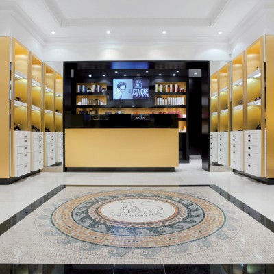 Notre visite mystère du salon de coiffure Alexandre de Paris 8