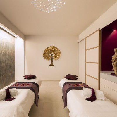 Cinq Mondes Paris : nouveau concept au coeur des soins