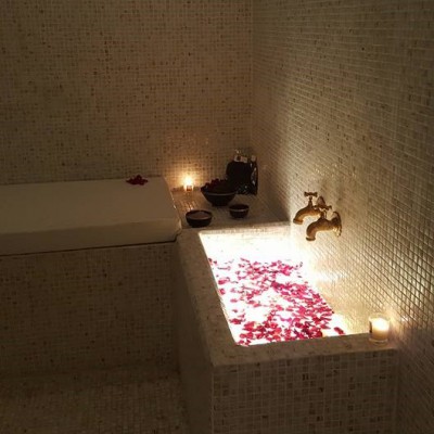 Notre visite mystère aux Bains de Marrakech à Neuilly