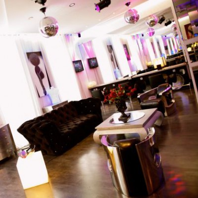 Aujourd'hui, je vais chez le coiffeur pour entrain et baume au coeur