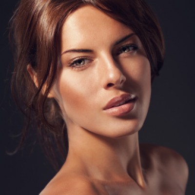 Je hâle, tu hâles, nous hâlons... sans aller au soleil